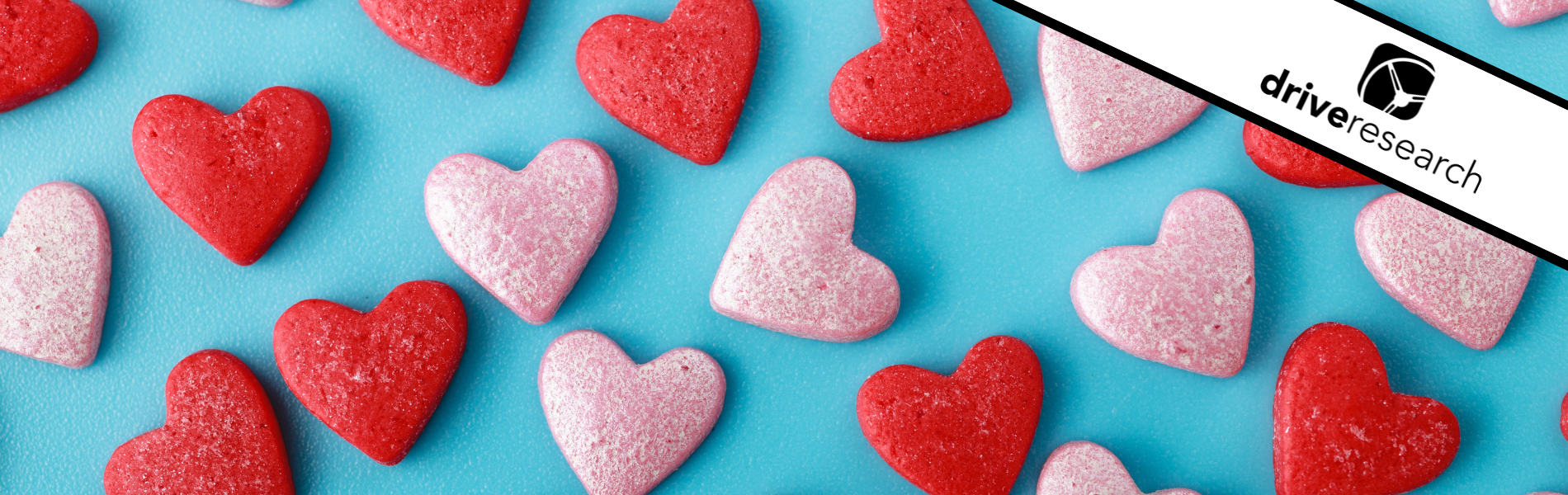 red and pink candy hearts